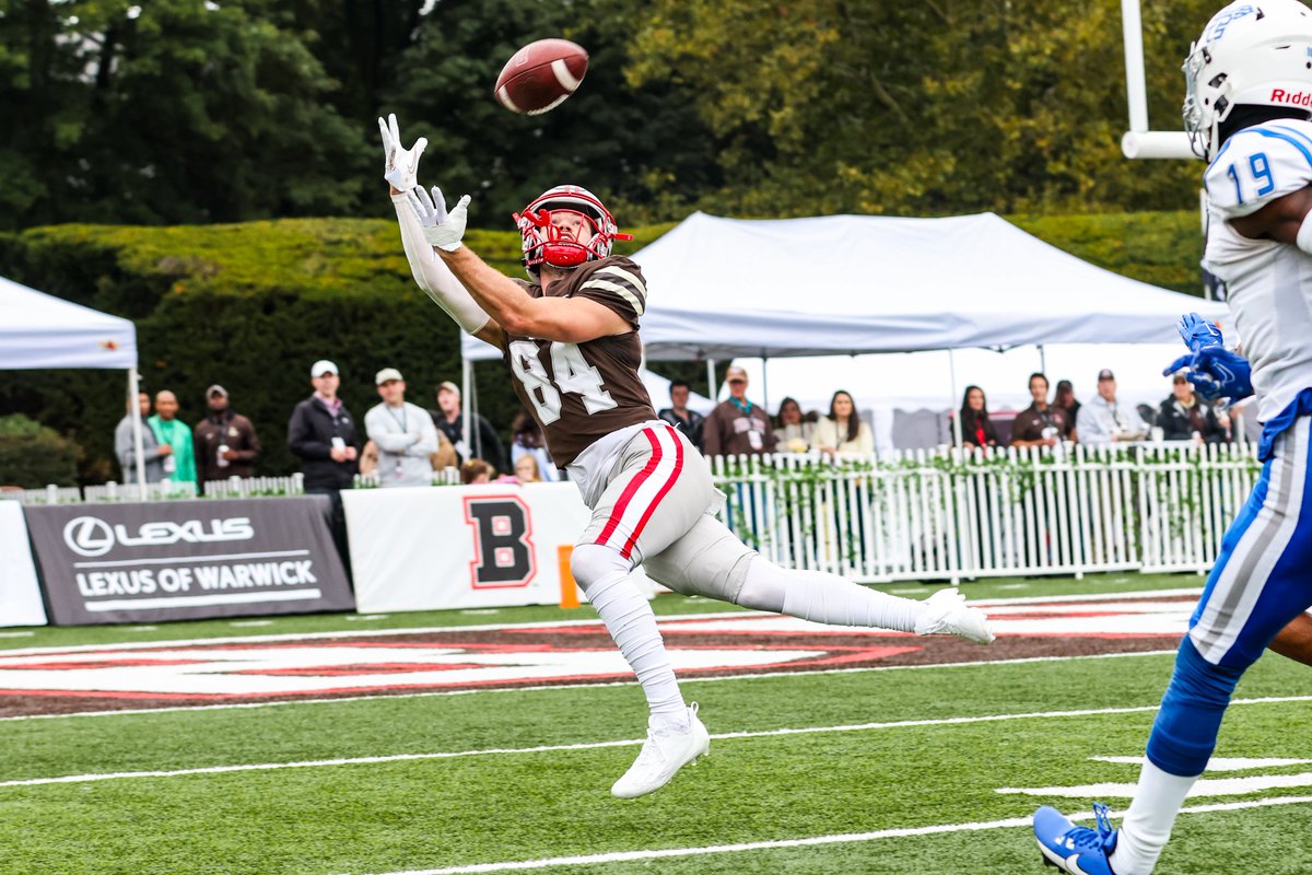 BrownU_Football's tweet photo. Mid-season honors!

Wes Rockett has been named a Phil Steele Mid-Season All-American, landing on the Second Team

📰- https://t.co/Rn2OCRDwHw

#EverTrue https://t.co/Pk5ANIgVwF