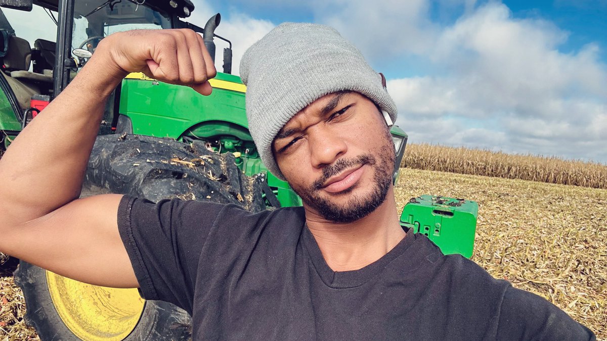 meotech1's tweet photo. Agrikiltè se la vie!
Plis nou ignore travay yo, se plis povrete nou kiltive nan sosyete a!🧑🏿‍🌾💪🏿🌱🌽🌽🌽🌽🌽🌽🌽🌽🌽🌽🌽🌽🌽🌽🌽🌽🌽🌽 https://t.co/t8Q3ocQUDg
