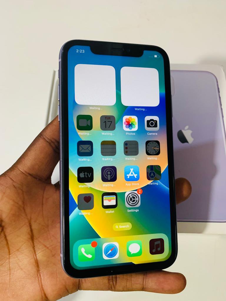 Chanicemauwa's tweet photo. IPhone 11 128GB 
88% BH 
MWK600,000 only https://t.co/6G5U65GepF