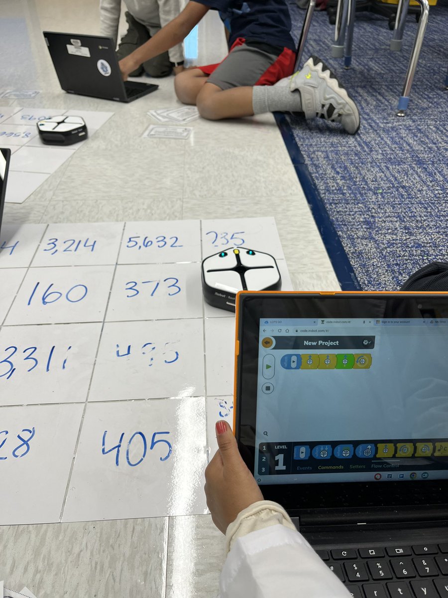 Reviewing for our math assessment with ROBOTS! They had so much fun with @Ms_Ginty’s class! <a href="/E_ThompsonES/">Elaine Thompson Elementary</a> <a href="/Julie_Kuzma/">Julie Kuzma</a>