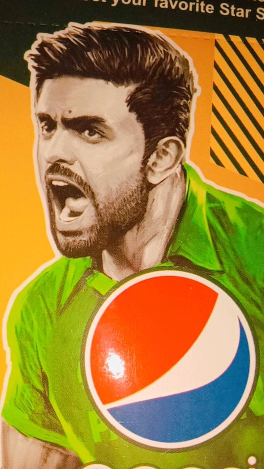 _Enola_0101's tweet photo. Bhaiya g itna moo khulny ki kia zarort thi ....? @babarazam258 #BabarAzam #WorldCup2023 #pepsi https://t.co/efp3e6a6Rl