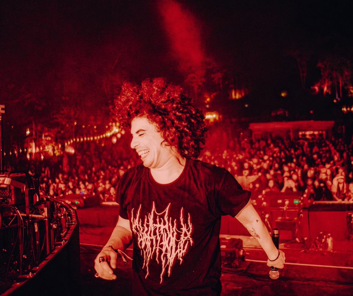 Dubloadz〄 (@dubloadz) on Twitter photo First show in 2+ years is a wrap. Go read my post on insta because it’s too long for Twitter but infinite thanks to <a href="/svddendeath/">SVDDEN DEATH</a> and the moose gang for allowing me to return to the world in such a positive environment. And thank you all for existing 🧡 First show in 2+ years is a wrap. Go read my post on insta because it’s too long for Twitter but infinite thanks to <a href="/svddendeath/">SVDDEN DEATH</a> and the moose gang for allowing me to return to the world in such a positive environment. And thank you all for existing 🧡