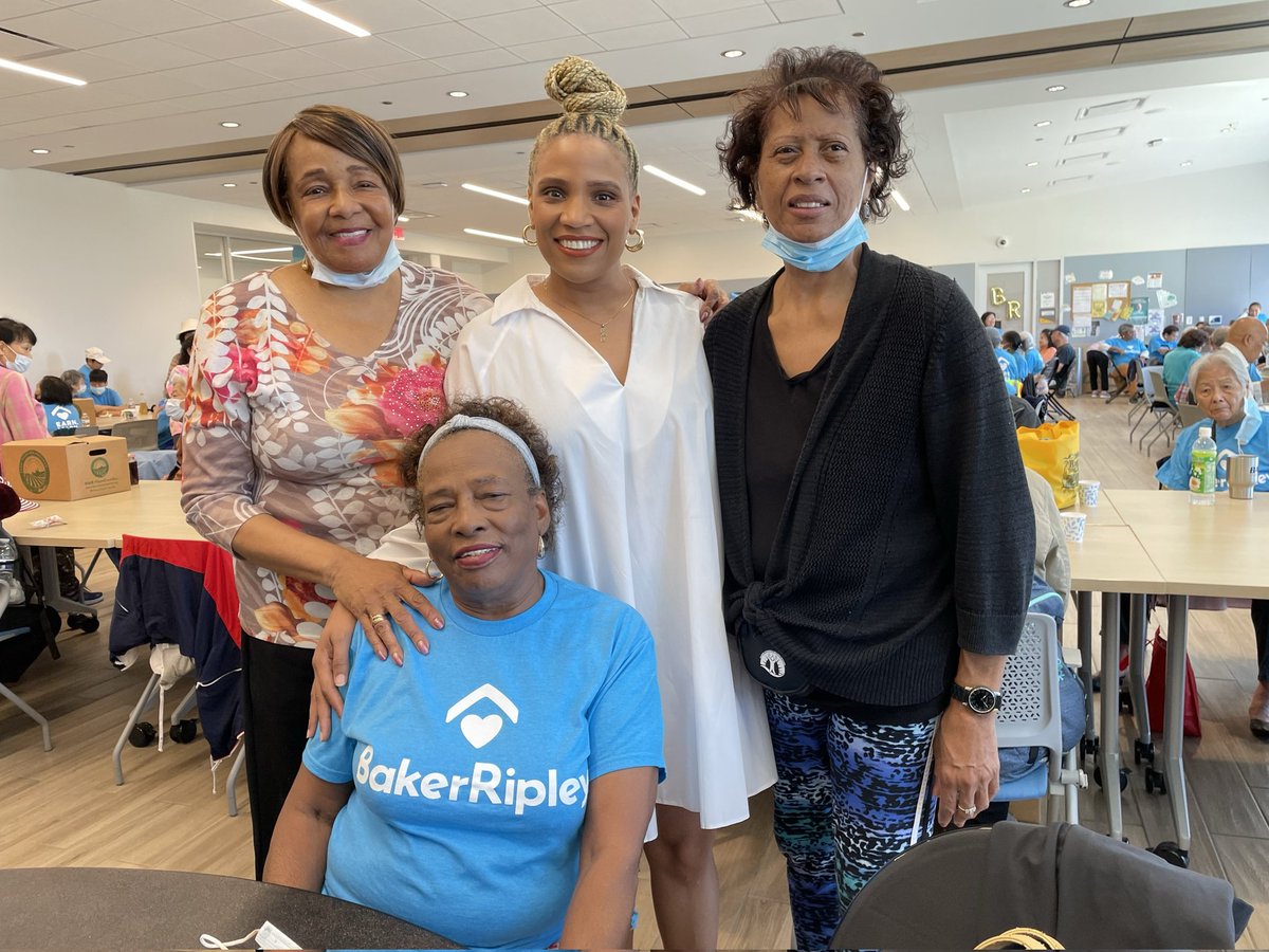 'Ain't no party, like a senior party because a senior party don't stop!'🎵 The Alief Neighborhood Center is the busiest senior program in the city! I joined Common Market and Baker Ripley in support of our seniors this morning. They were having a GOOD TIME, yall! #districtf