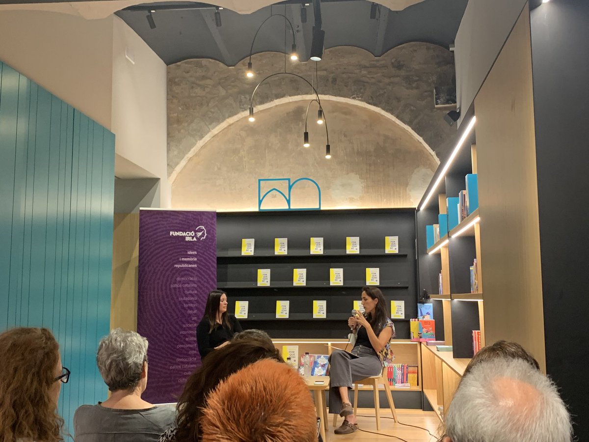 Enric Gil (@enricgilm) on Twitter photo Molt recomanable l’aportaciĂł d’Helena Borrell amb el llibre “Fem que soni bé” (<a href="/angleeditorial/">Angle Editorial</a>) pel bĂ© de la llengua. Que la polĂtica i els mitjans en prenguin nota. Molt recomanable l’aportaciĂł d’Helena Borrell amb el llibre “Fem que soni bé” (<a href="/angleeditorial/">Angle Editorial</a>) pel bĂ© de la llengua. Que la polĂtica i els mitjans en prenguin nota.