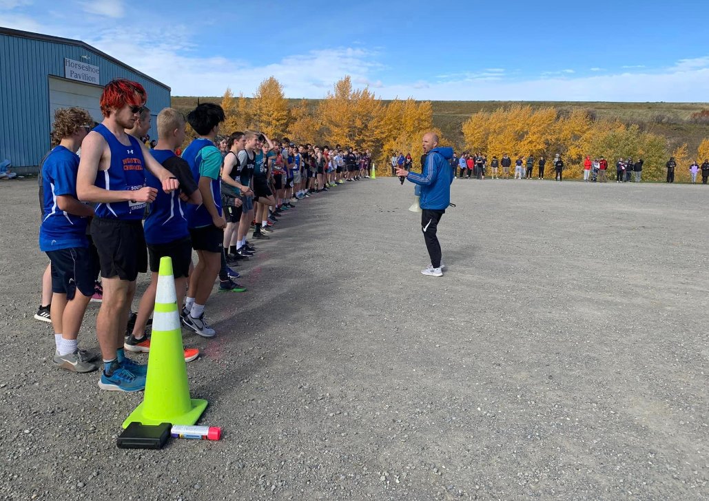 More than 60 LRSD runners competed in Cross-Country Zones on Oct 11, hosted in Pincher Creek by <a href="/MHHSlrsd/">Matthew Halton High</a>. 🏃🏃‍♀️🏃‍♂️  
13 of our Division students are headed to Provincials this weekend! Good luck, athletes! #EveryStudentEveryDay
lrsd.ca/our-division/n…