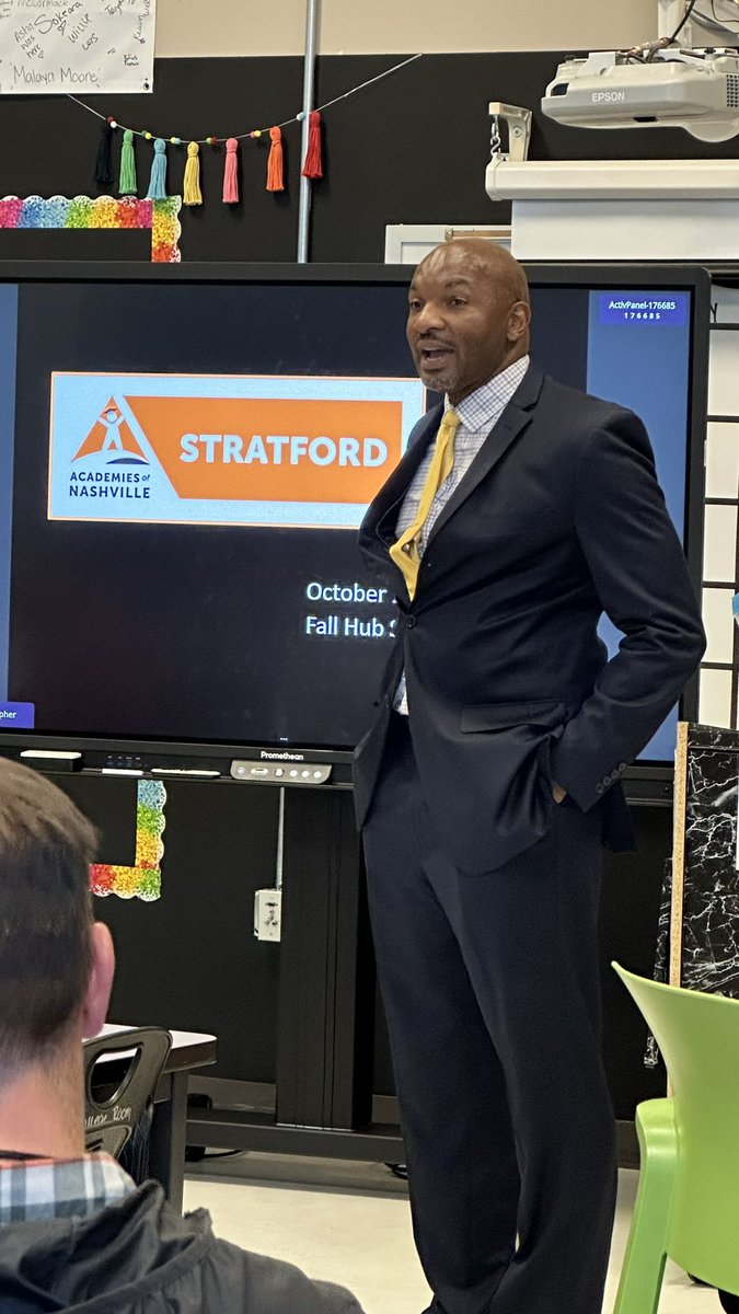 MrD_DoesMath's tweet photo. Thank you @StratfordSTEM1 for hosting us on our #ANStudyVisit. Your ambassadors did a phenomenal job guiding us and providing great insight into your school. https://t.co/OY9LFNybLm