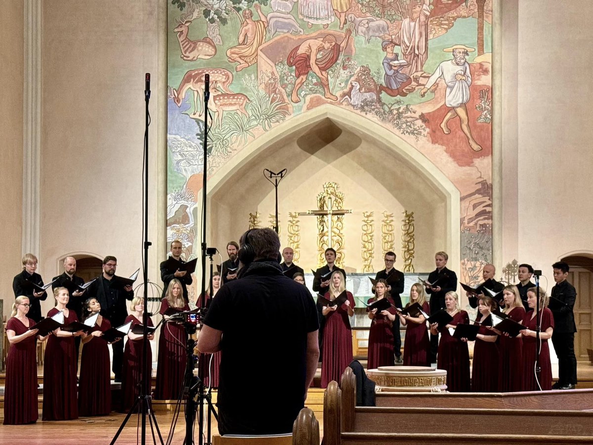 It's great to be in #Stockholm  working with <a href="/sove_sthlm/">Sofia Vokalensemble</a>! They’re recording and filming my three settings of Shakespeare Songs, for release on <a href="/ConviviumUK/">Convivium Records</a>