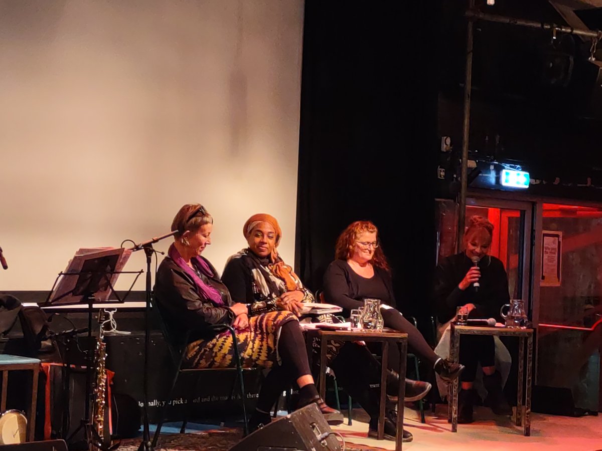 IGKulturWien's tweet image. #Preis23derfreienSzene wird heute im @flucvienna um 19. Mal verliehen. Wir starten mit einer Diskussion zu #Klassismus im Kunst und Kulturbetrieb - &amp;gt; weil #classmatters mit prominenten Podium igkulturwien.net/preis-der-frei…