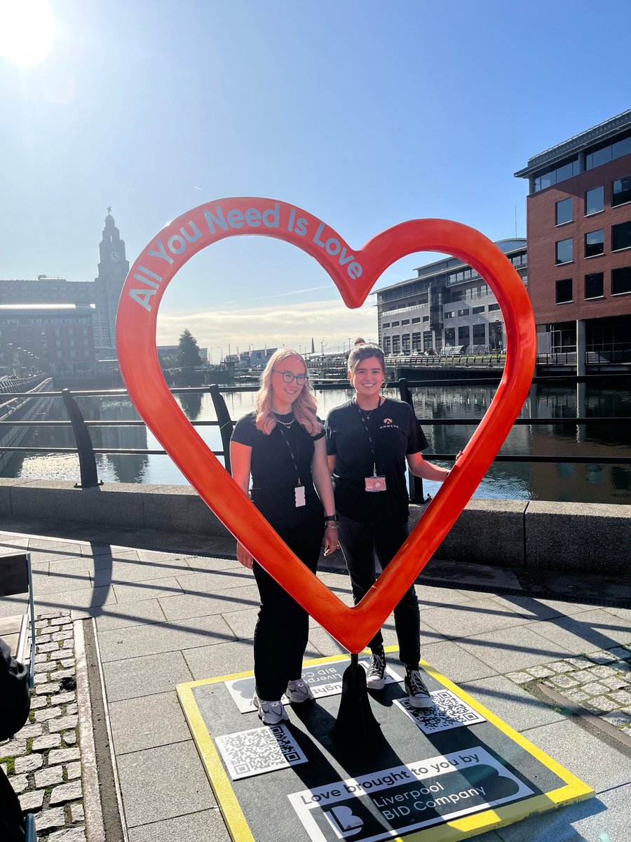 Have you seen the @LpoolBIDcompany 'All You Need Is Love' installation at Liverpool Waters? 🥰

Here is Yasmin, our ARRIVE Community Coordinator, taking a snap with our fantastic tenant Emma from IT Answers.

#PrincesDock #Liverpool