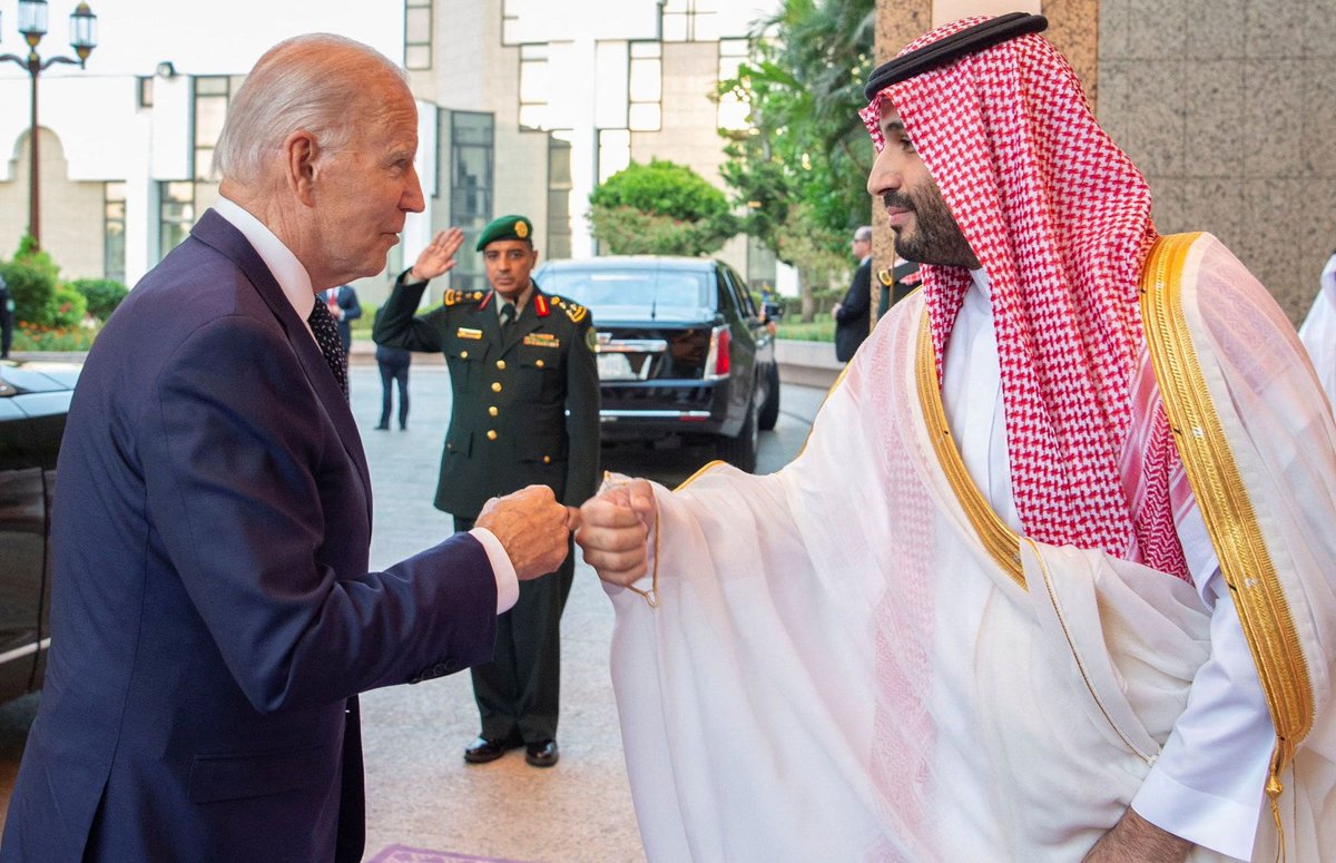 4/ Today this informal alliance appears to be dead. Handshakes have been replaced by patronising fist bumps. Why? Tensions had been created by the reaction to the Khashoggi killing, the failure of US made air defence in the Abqaiq–Khurais attack, probably also the LGBT ideology.