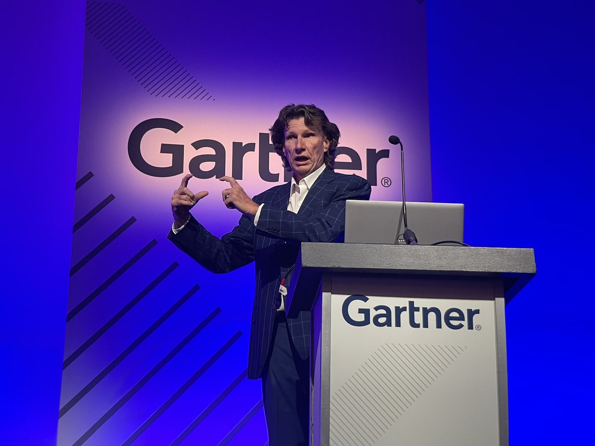 Gartner_inc's tweet photo. Live from #GartnerSYM | Enterprise Technology Spend: Are You Tracking It and What to Do If You’re Not with Jim McGittigan, Gartner VP Analyst: https://t.co/uqjh77bmYX https://t.co/2JyqQY5JZ8