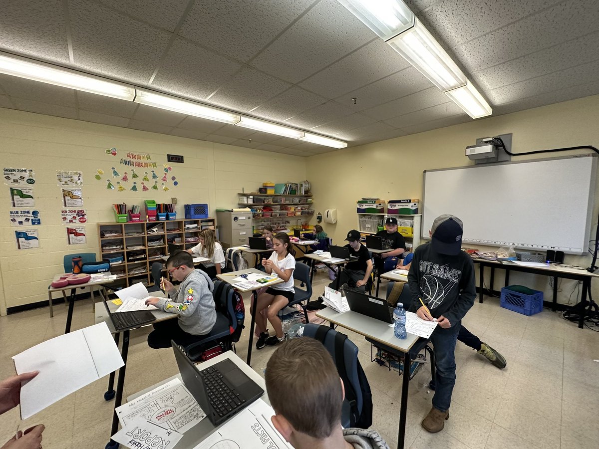 Ms. Mitchell tweet media