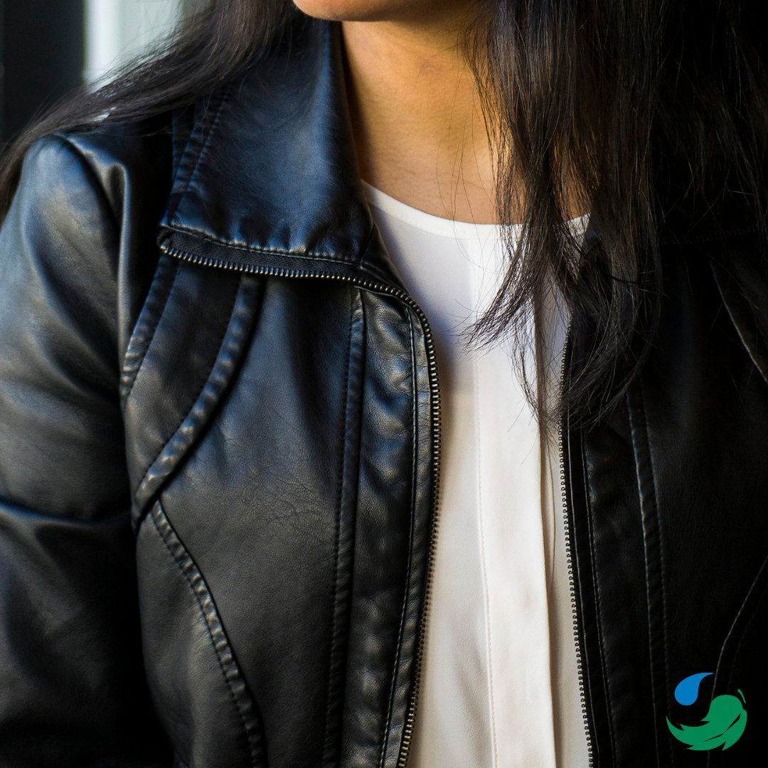 MauiDry's tweet photo. Liven up your leathers with our help.💫

https://t.co/13pdc6s7fL #GreenEarthCleaning #EcoFriendly #DryCleaning  #Wailuku #Kahului #Maui #Suede #Leather https://t.co/cMYUK2KvKs