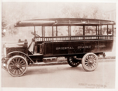 NCHistoryDay's tweet photo. For today’s #NHDTopicIdea consider choosing the first motorized school bus service in Pamlico County Schools (1917). How did this innovation affect our state's education? Transportation? Just a couple of questions to get you started! #NHD2024 #NCTurningPoints https://t.co/LsEBVMWNB9