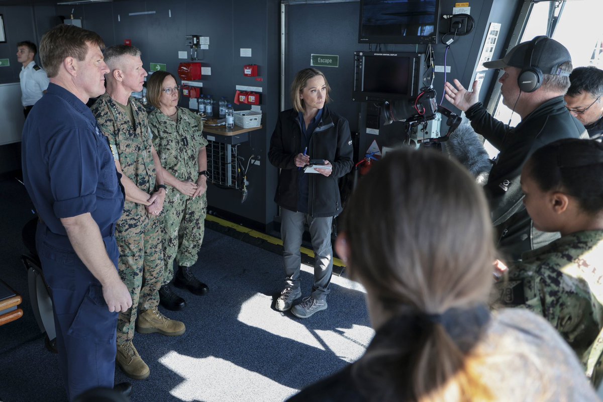 HMSPWLS's tweet image. ...it&apos;s not  just SRVL we do...

✍🏼 Delivering Combined Seapower charter✍🏼

🇬🇧 🤝 🇺🇸