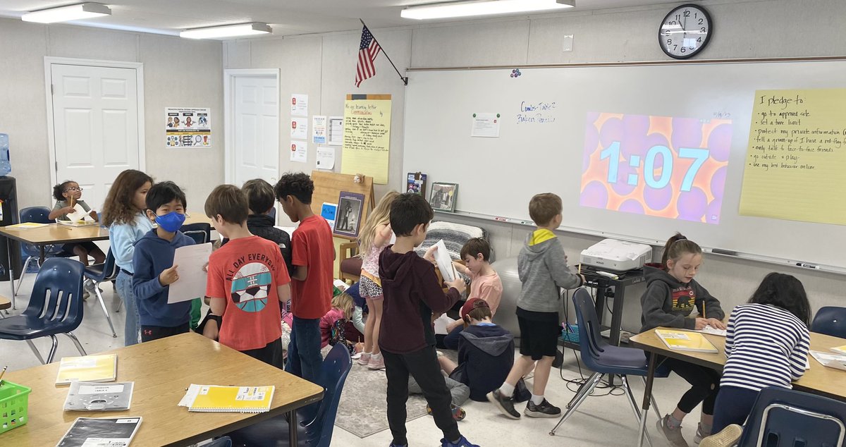Holly Sims (@mshollysims) on Twitter photo G2 making connections & writing to their ideas while they create a personal digital citizenship pledge. #FCPSDigCit <a href="/CommonSenseEd/">Common Sense Education</a> G2 making connections & writing to their ideas while they create a personal digital citizenship pledge. #FCPSDigCit <a href="/CommonSenseEd/">Common Sense Education</a>