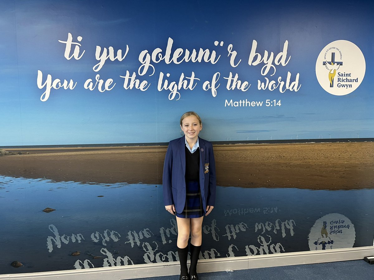 Well done to our superstar Gracie who recently retained the title of number 1 in Wales and 11 in Britain in her Gymnastics competition 🎉🤩🥇We are so proud of you and are sending lots of luck for your North Area Artistic Competition this weekend! <a href="/srgchs/">St Richard Gwyn Catholic High School</a> #proud #achieve #poblwc