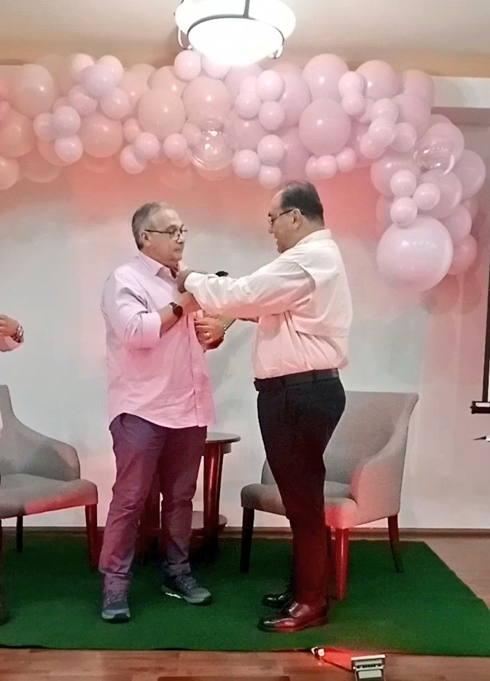 Dicho evento contó con invitados especiales, el Presidente de  <a href="/somos_saea/">Sociedad Anticancerosa de Aragua</a> Ciro Mauriello y el Director Médico Dr. Luís Ramos, quienes recibieron de parte del Contralor estadal <a href="/CesarOteroDuno/">César Otero Duno.</a> un reconocimiento por su destacada labor. <a href="/CGRVenezuela/">CGR Venezuela</a>
