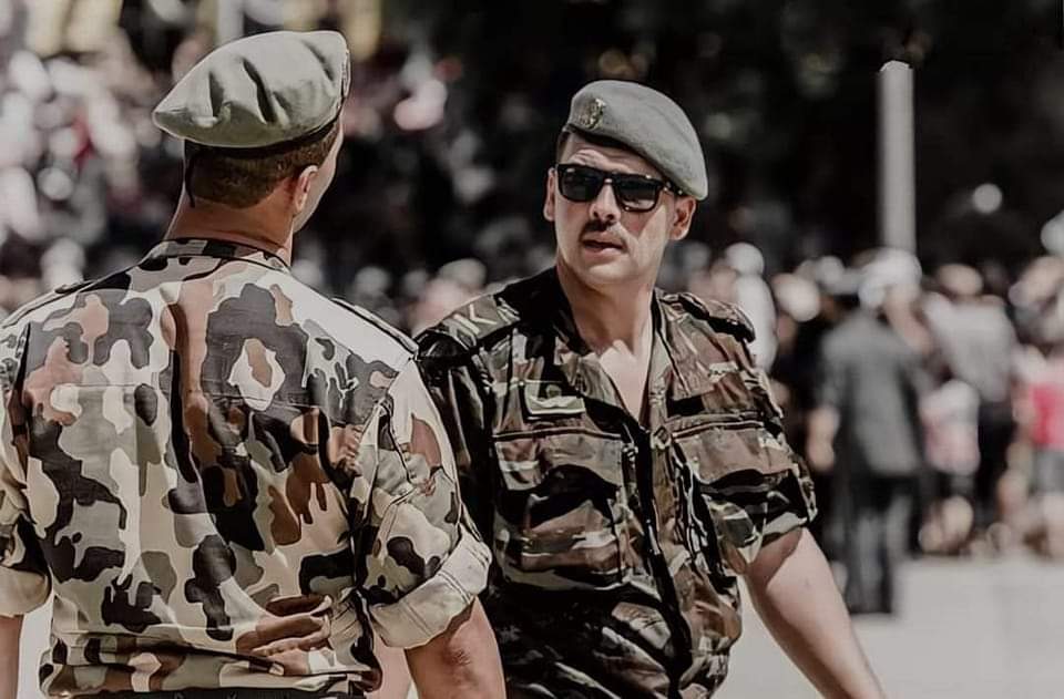 عدة ولايات #جزائرية خرجوا في مظاهرات منذ الأيام الأولى ل #طوفان_الأقصى إلا أننا اليوم أردناها مليونية في جميع ربوع الوطن #الجزائر 🇩🇿 في نفس الوقت جميعهم على كلمة واحدة.
و عليه،
أشكر الشعب على وعيه و فطنته و حكمته وأشكر رجال الأمن على حرصهم و يقظتهم والنصر ل #فلسطين بإذن الله
#غزة