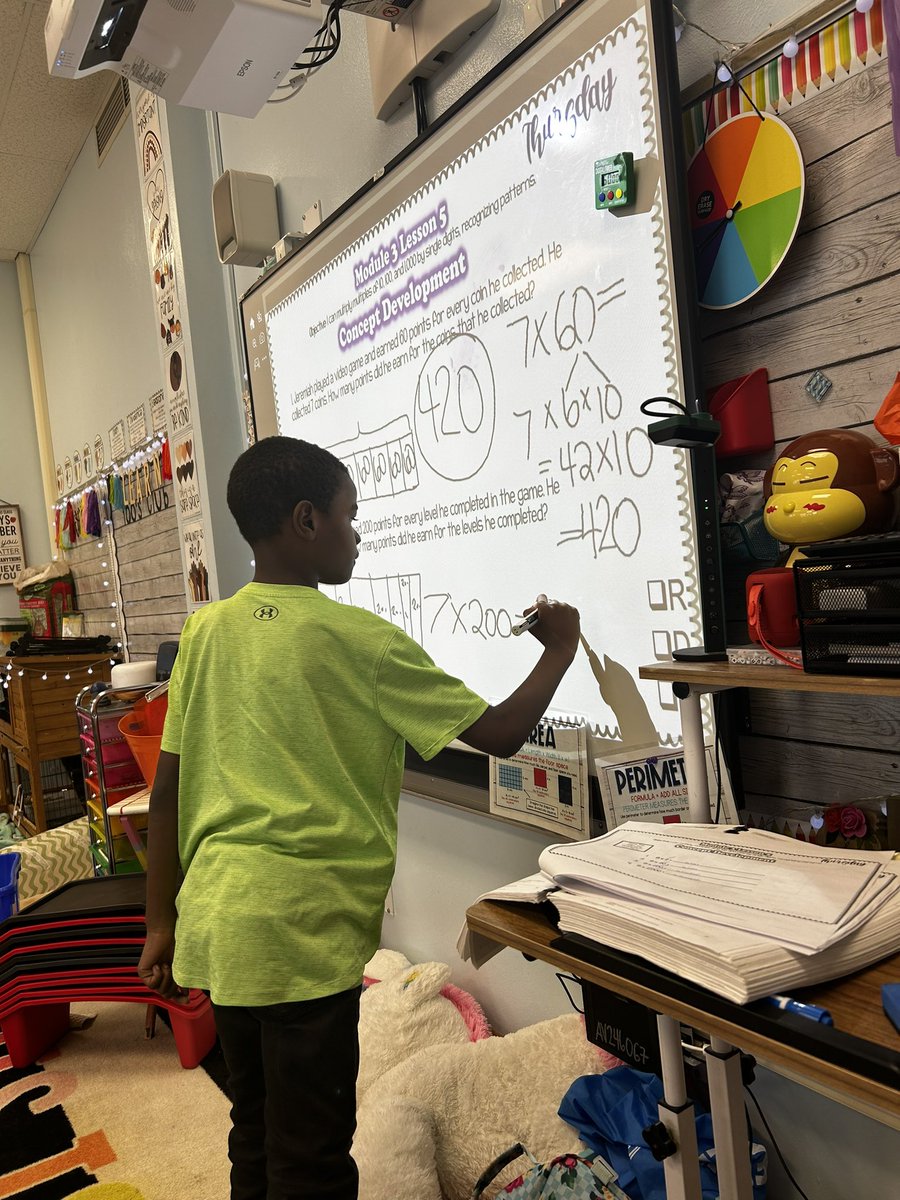 GoForTheHuynh's tweet image. Putting everything together with our word problem ! @SyracuseSchools @SCSDMath