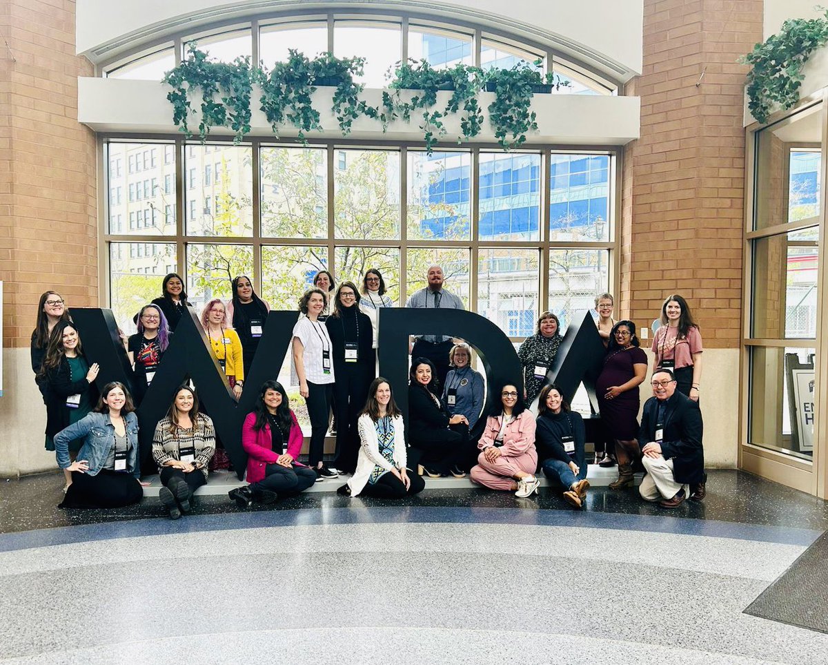 ❤️Meet my WIDA Fellows family – I feel fortunate to learn and collaborate with educational leaders from all across the United States. #WIDA2023 #TheWarriorWay #NTMSMultilingualProgram #NTMS