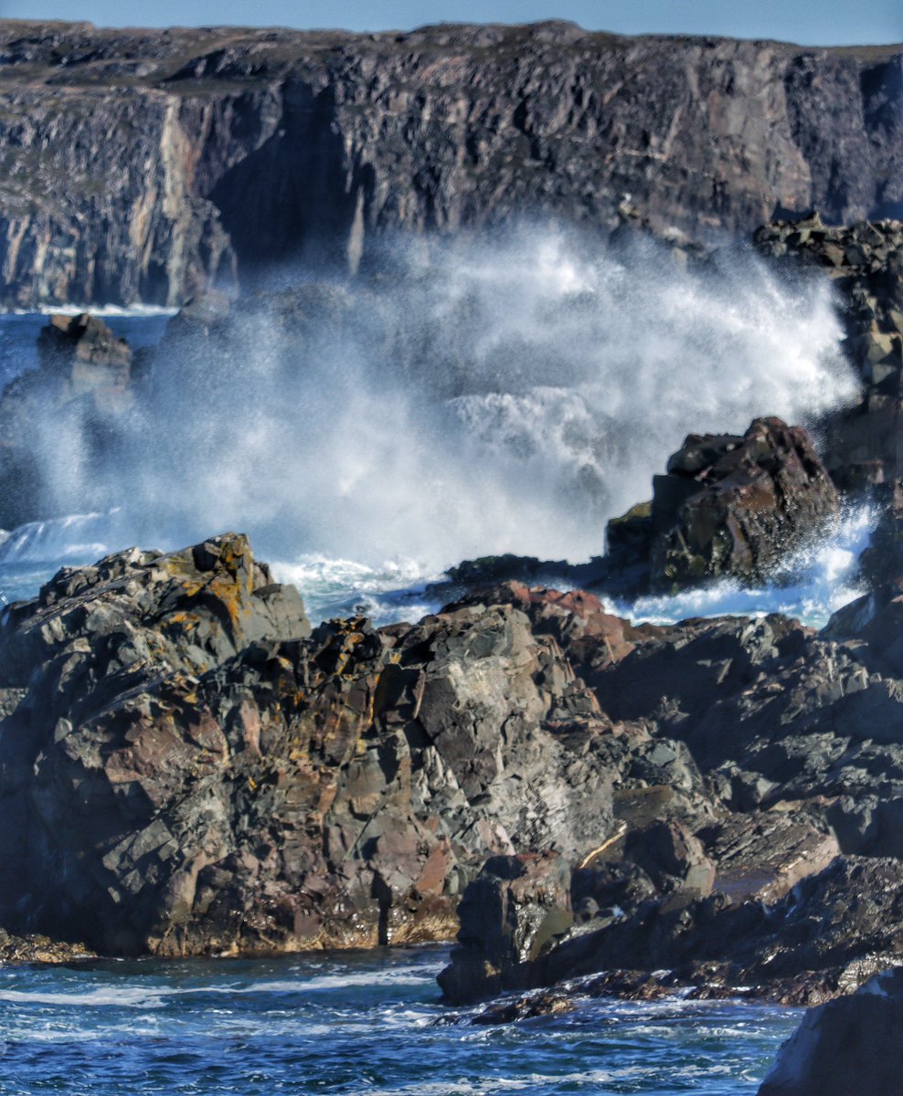 Not sure about you, but I can definitely see the face of a dog in this splash photo I took this afternoon!