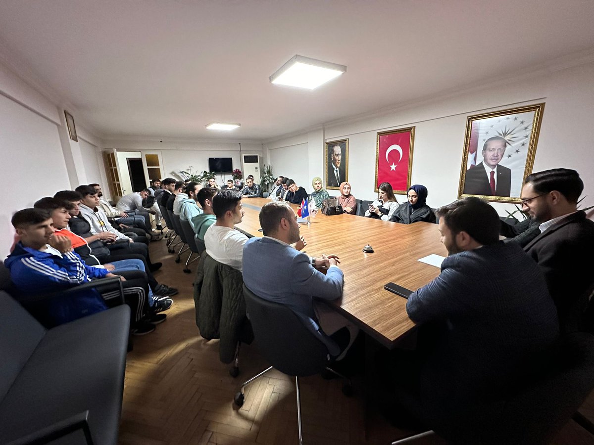 Gençlik kolları olarak haftalık olağan  yönetim kurulu toplantımızı ilçe başkanımız <a href="/yavuzyilmaz35/">Yavuz YILMAZ</a> riyasetinde gerçekleştirdik.
 
Aldığımız kararların hayırlara vesile olmasını temenni ediyoruz.