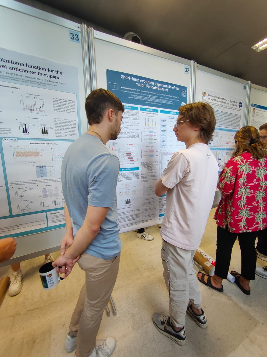 gabaldonlab's tweet photo. And we brought posters too! https://t.co/uzBkzehZkD