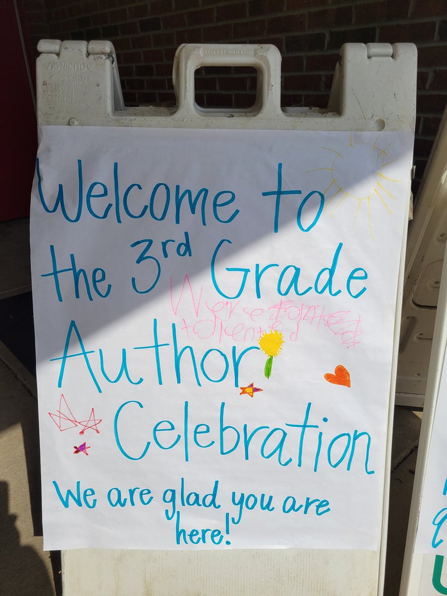 fallhamiltoneos's tweet photo. 3rd Grade Author Celebration happening NOW! https://t.co/kMAR0LrXbb