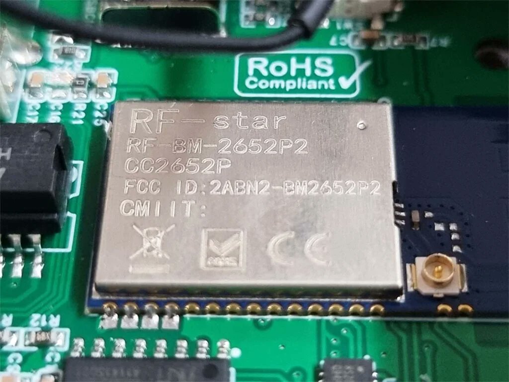 SmartHomeScene's tweet image. Inside the ZigStar UZG-01. Can be flashed with a combo Zigbee+Bluetooth firmware and be used as a proxy.
Only for the brave
#zigbee
#zigbee2mqtt
@zig_star4u