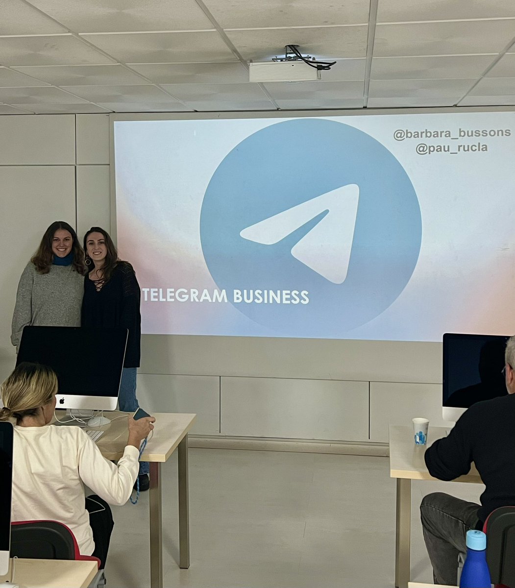 📌 Hoy tenemos las Community Manager <a href="/barbara_bussons/">Bárbara Bussons Urzaiz</a> y <a href="/pau_rucla/">Paula</a> del #equipo259 explicando Telegram Business y como aprovecharlo para las empresas en <a href="/aulaCM/">Aula CM - Escuela de Comunicación y Marketing</a> 

Muy interesante y buena presentación 👏🙌 cracks!

#communitymanager #marcapersonal