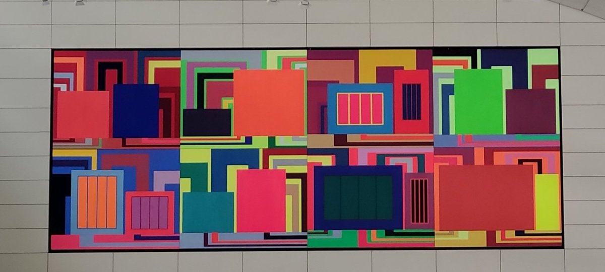 Pause and see the #Airport #art <a href="/DFWAirport/">DFW Airport</a> treats Travelers in Terminal D ticket hall to UNTITLED by Peter Haley, 2005