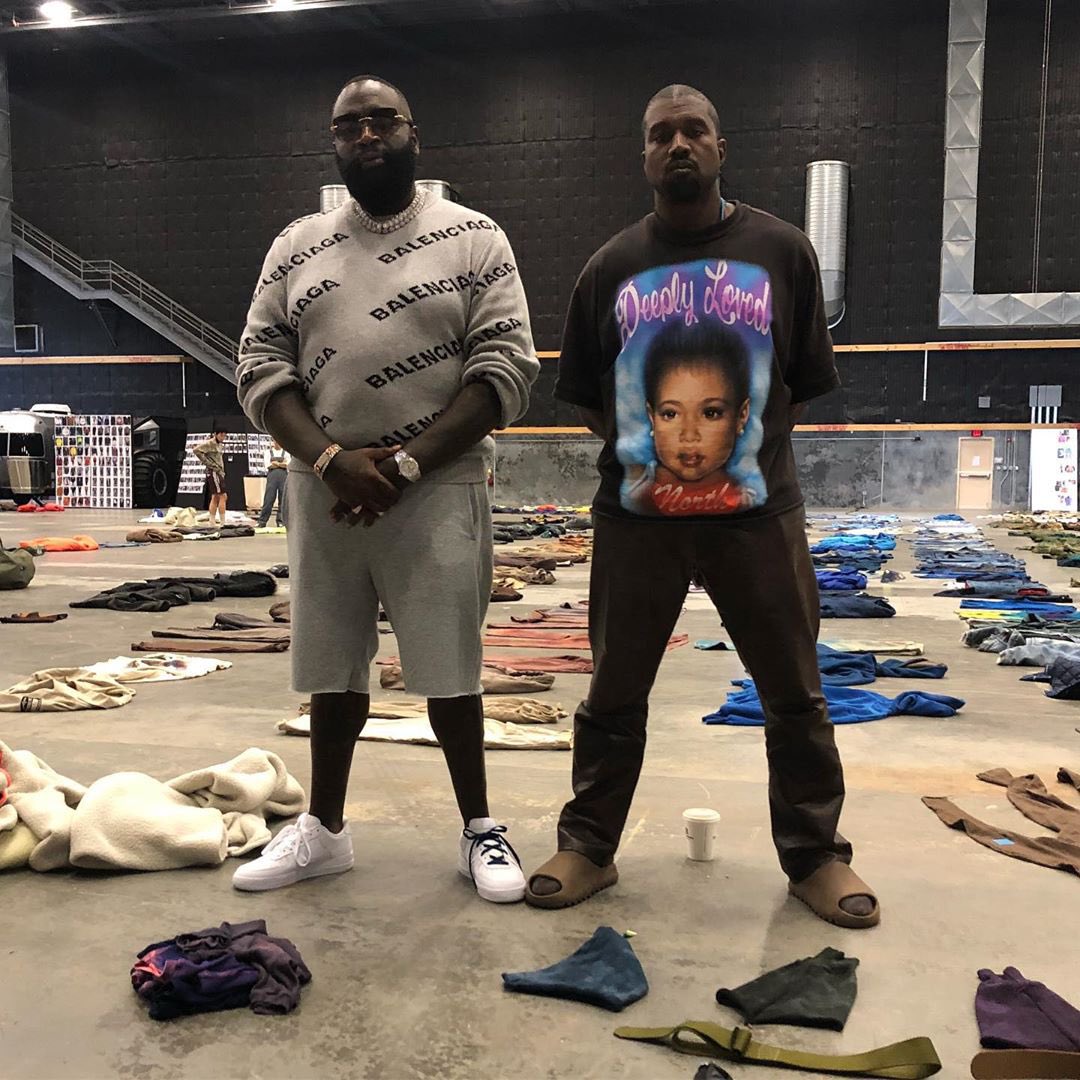 DondaTimes's tweet photo. Rick Ross wants Ye to sign to his label Maybach Music to distribute his new album, he said that he also has lots of ideas for Yeezy https://t.co/J31SyCFQg8