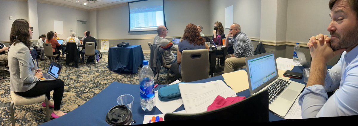 The amazing data wrangler <a href="/rpcrowe/">Remle P. Crowe, PhD</a> teaching live action pivot tables &amp; run chart construction at the <a href="/NAEMSP/">NAEMSP</a>  quality improvement project workshop at New York State Vital Signs.