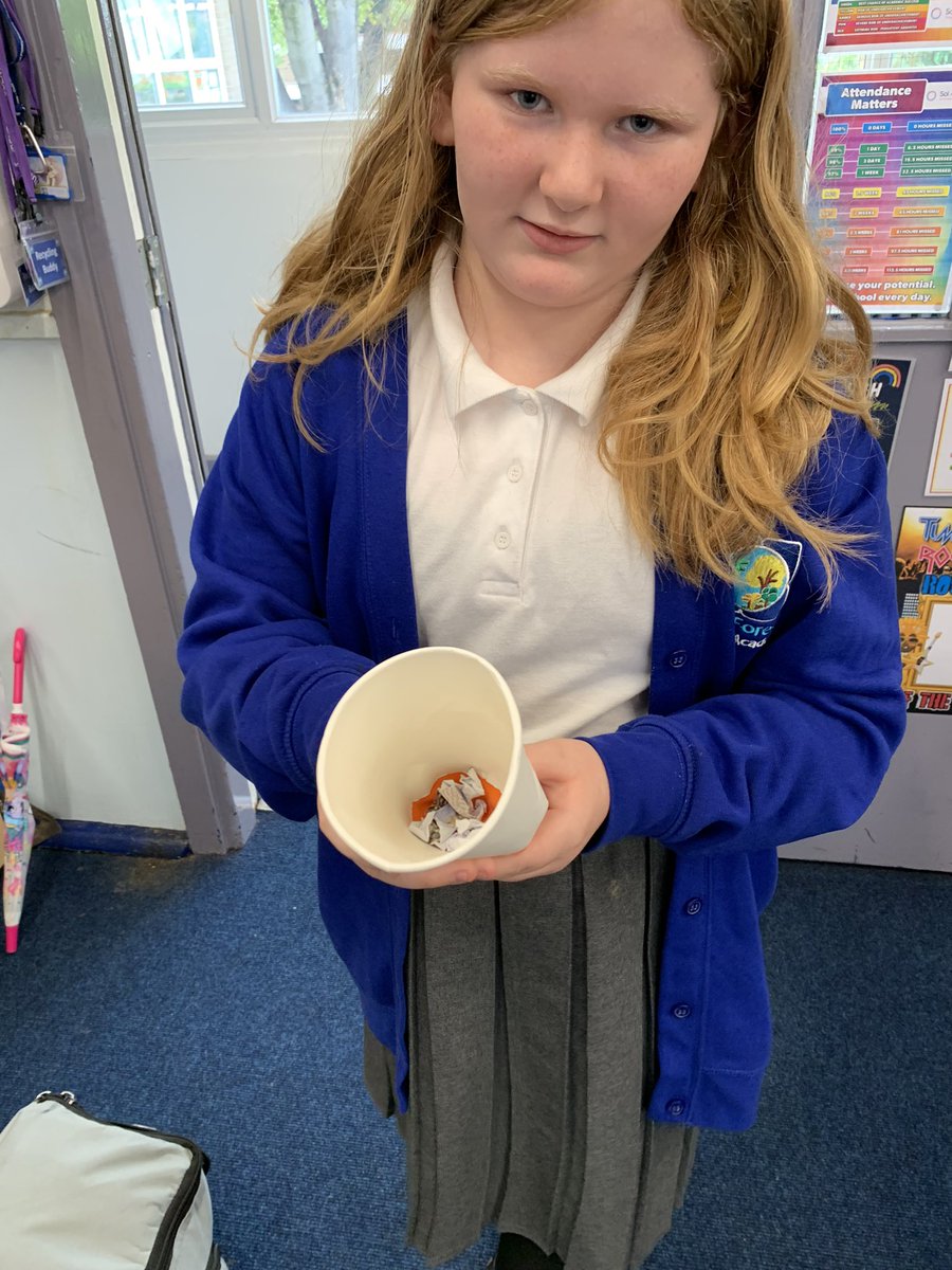 LFP_MrsC's tweet photo. #LFP5SC have found out how seeds are dispersed by plants. We made exploding seed pods. Mr Croxon found out how well they worked! @Lea_Forest_HT @lea_forest_aet @rootstofruit202 @BirminghamEdu @AETAcademies @LFP_Dep @lea_forest_curr https://t.co/MiU0hUEECv