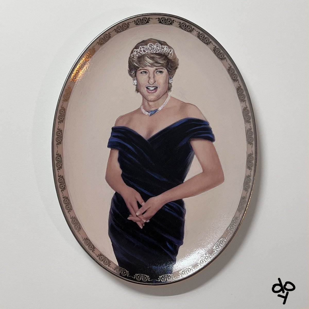 Because we all could use some laughs right now, my “Princess of Wows” commemorative plate will be on view at my solo show. Opening Reception Sat. Nov. 4th 6-9PM The Lodge 1024 N Western Ave. LA, CA 90029 Hope to see you there! 💛