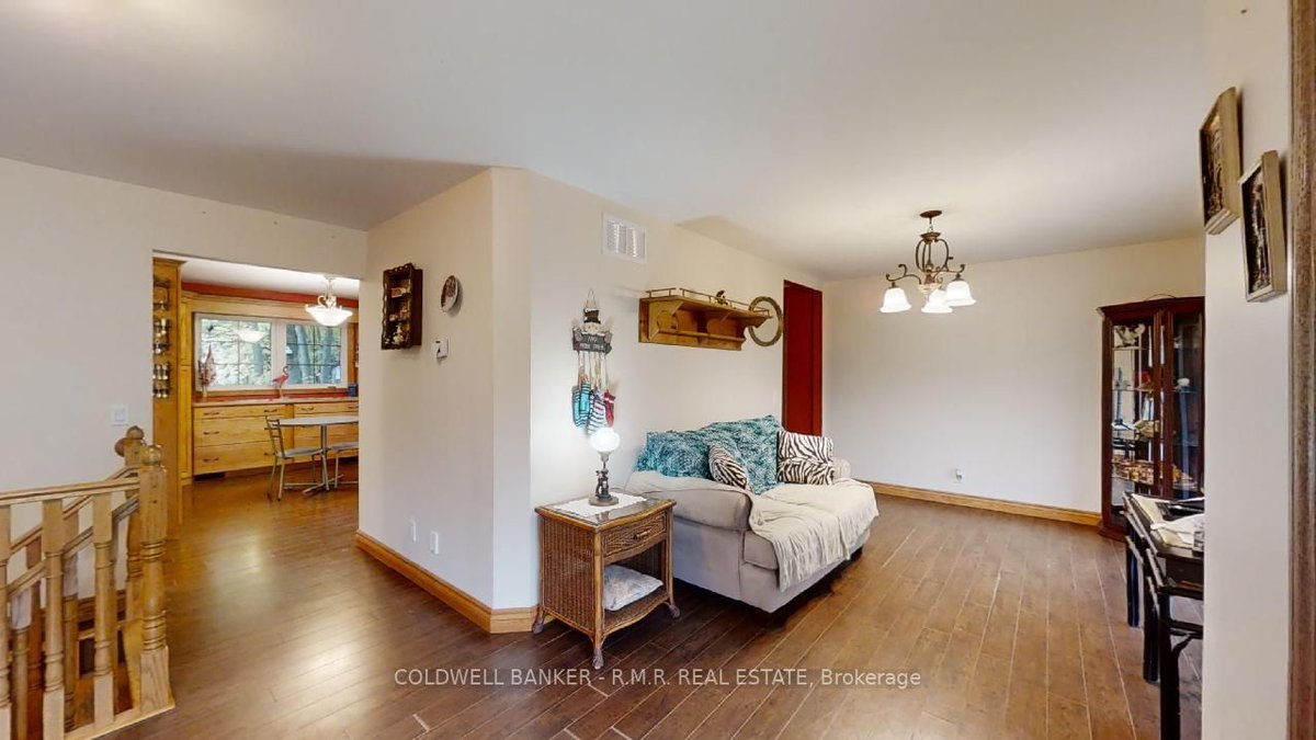 shanecoxworth's tweet photo. For Sale
4861 Vivian Rd, Whitchurch-Stouffville
$1,575,000
MLS # N7220228
To see more detail and view more photos click the link below.
https://t.co/WFTTHf5EsS
#uxbridgerealestateagent #uxbridgerealtor #bluex2 #realestate #durhamregion #gta #Realtor #weknowrealestate #home https://t.co/nLhbPE3aG4