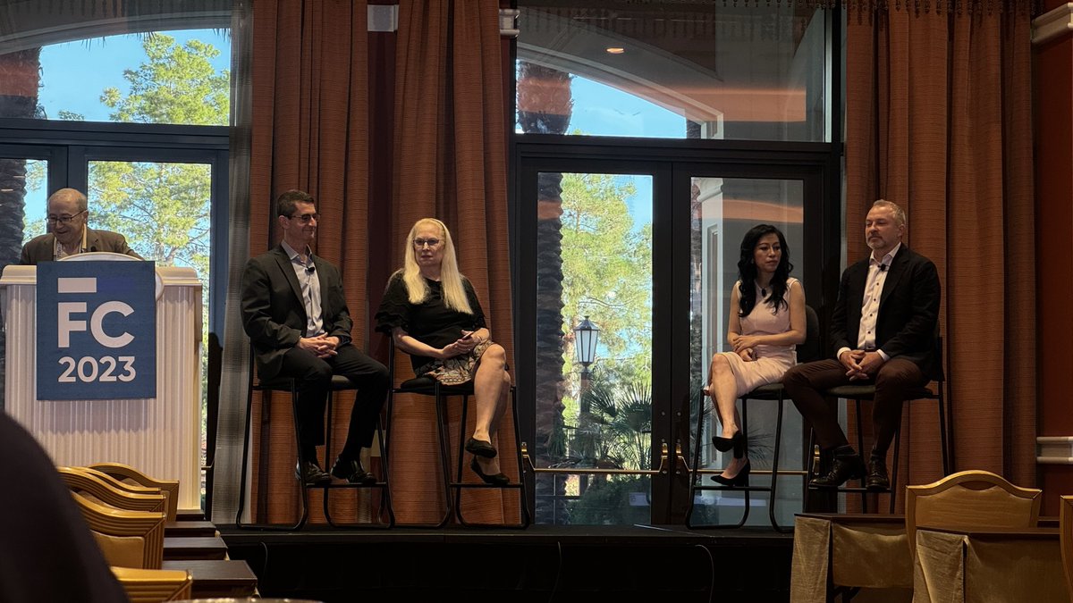 NPFPro's tweet photo. Today we're at Fall Clinical where things kicked off with an IL-17 vs. IL-23 debate delivered by longtime NPF community leaders Drs. Bruce Strober, Alice Gottlieb, April Armstrong, and Andrew Blauvelt, moderated by Dr. Mark Lebwohl. #dermtwitter #NPFCure https://t.co/lWRZDgBN0l