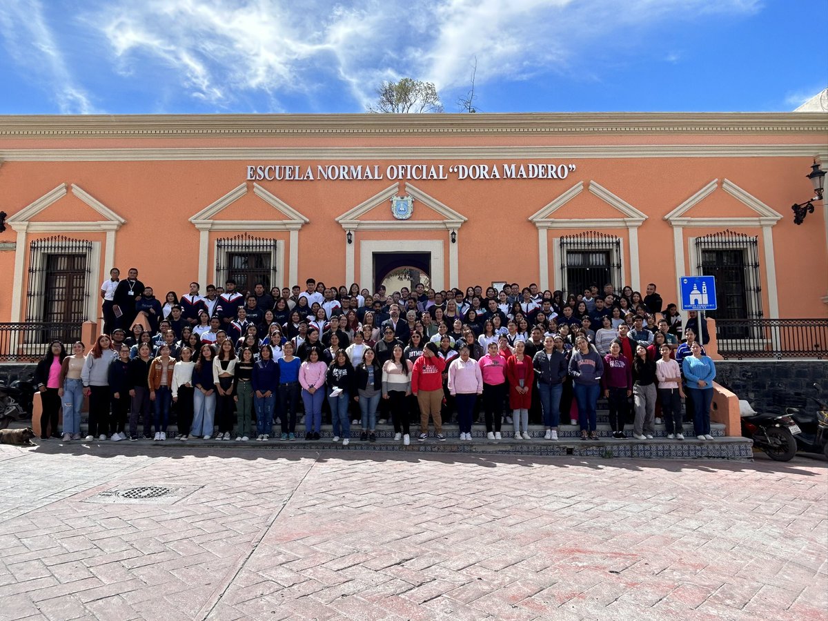 jesusflom's tweet photo. En coordinación con la @SEducacionCoah visitamos la Escuela Normal Oficial Dora Madero de #Parras impartiendo conferencia con el objetivo de sensibilizar a los futuros docentes en la importancia de la integridad y la ética en la educación. 
#Coahuila
#JuntosContraLaCorrupcion https://t.co/DXDcdvkm2M
