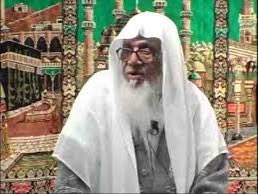 IbnAbdurRazaq's tweet photo. إنا لله وإنا إليه راجعون

Dr V. AbdurRahim has passed away, May Allah have mercy upon him and reward him for his beneficial works.

The author of the Madinah books series. Hundreds of thousands of students have studied Arabic through his curriculum that he designed for Madinah University students.

رحمه الله وحمة واسعة وأسكنه فسيح جناته
