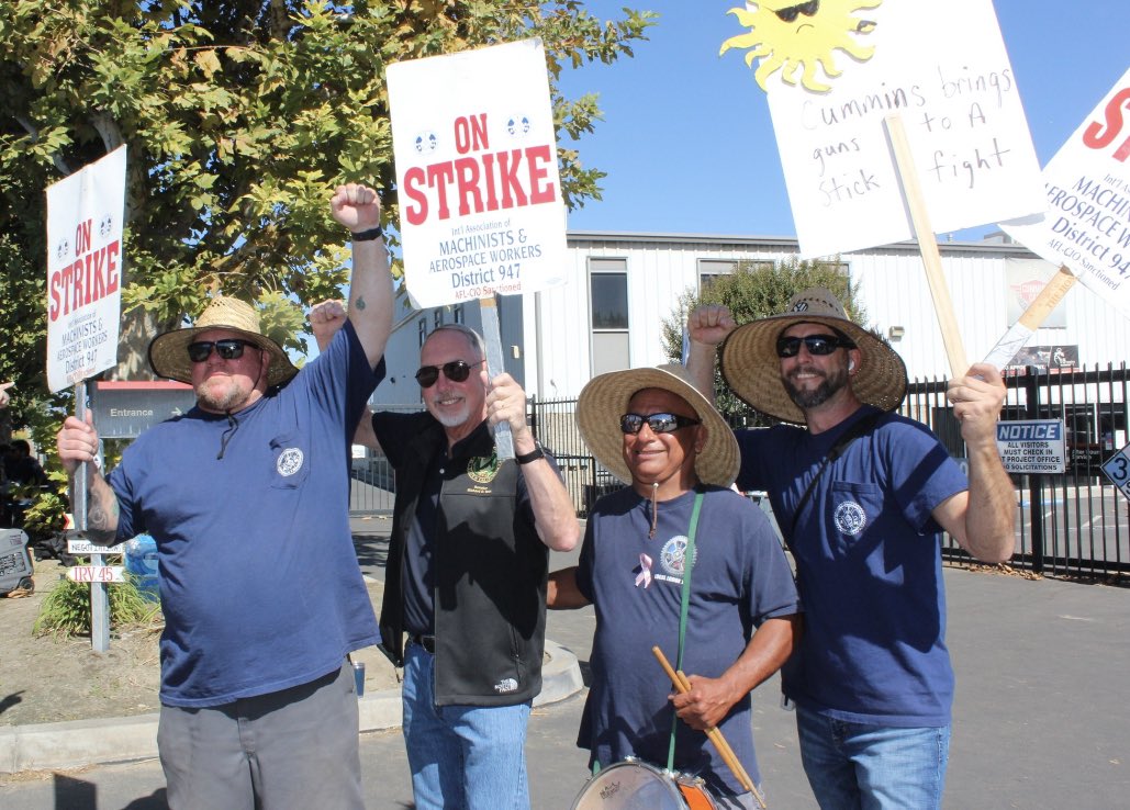 GeneralRoth's tweet photo. Proud to stand in solidarity with striking IAMAW 947 workers who are fighting for fair wages, benefits &amp; improved working conditions.  W/ @IELaborCouncil  in a strong showing of support for these dedicated workers who are the backbone of our nation, state &amp; region. Fight on! https://t.co/ViXRqeRIMX