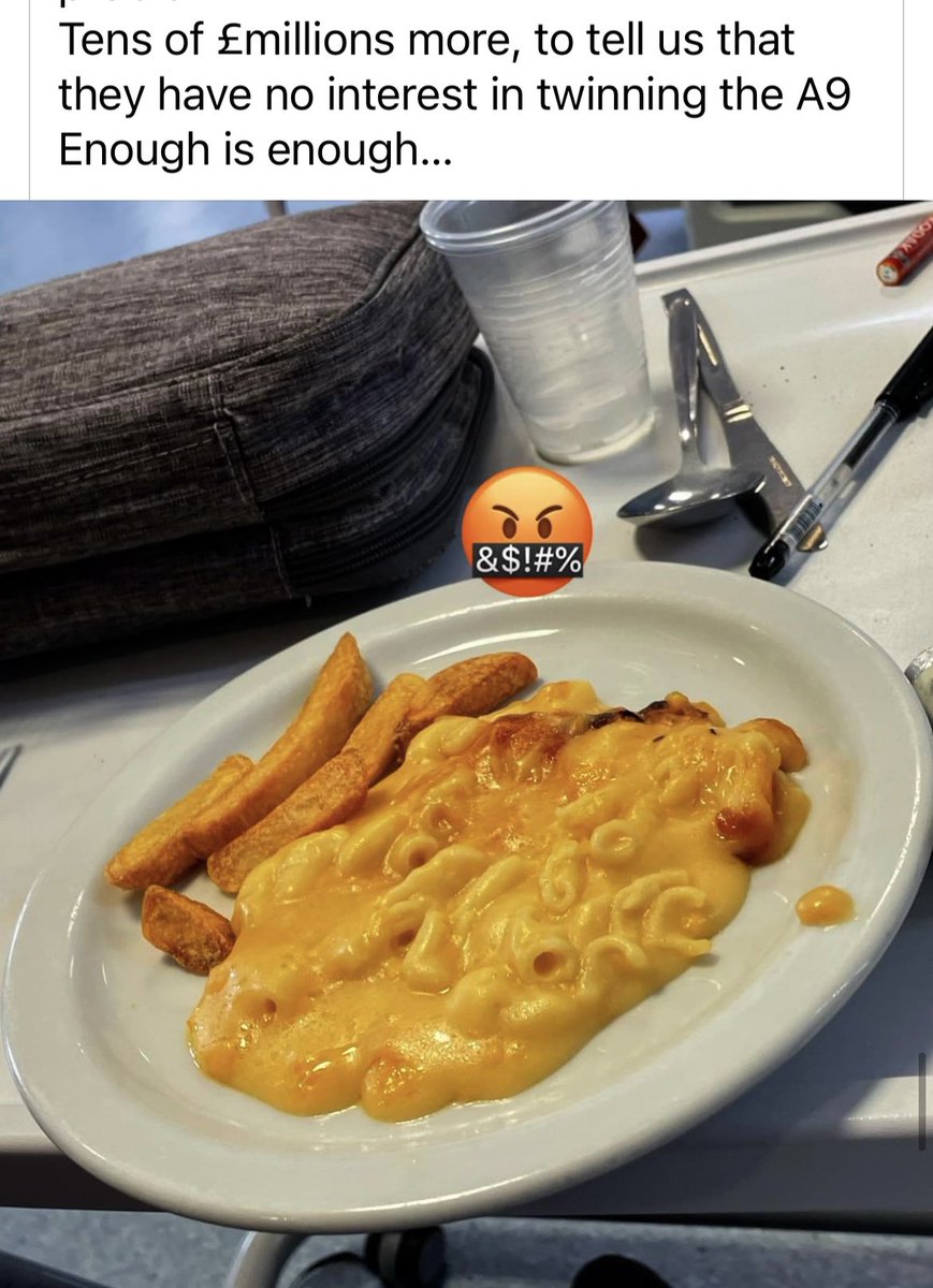 tractorgirly's tweet image. This is a disgrace @thesnp

Bad enough people have to stay in hospital but for gods sake give them some decent meals while they recover. I wouldn’t give that meal to a dog!