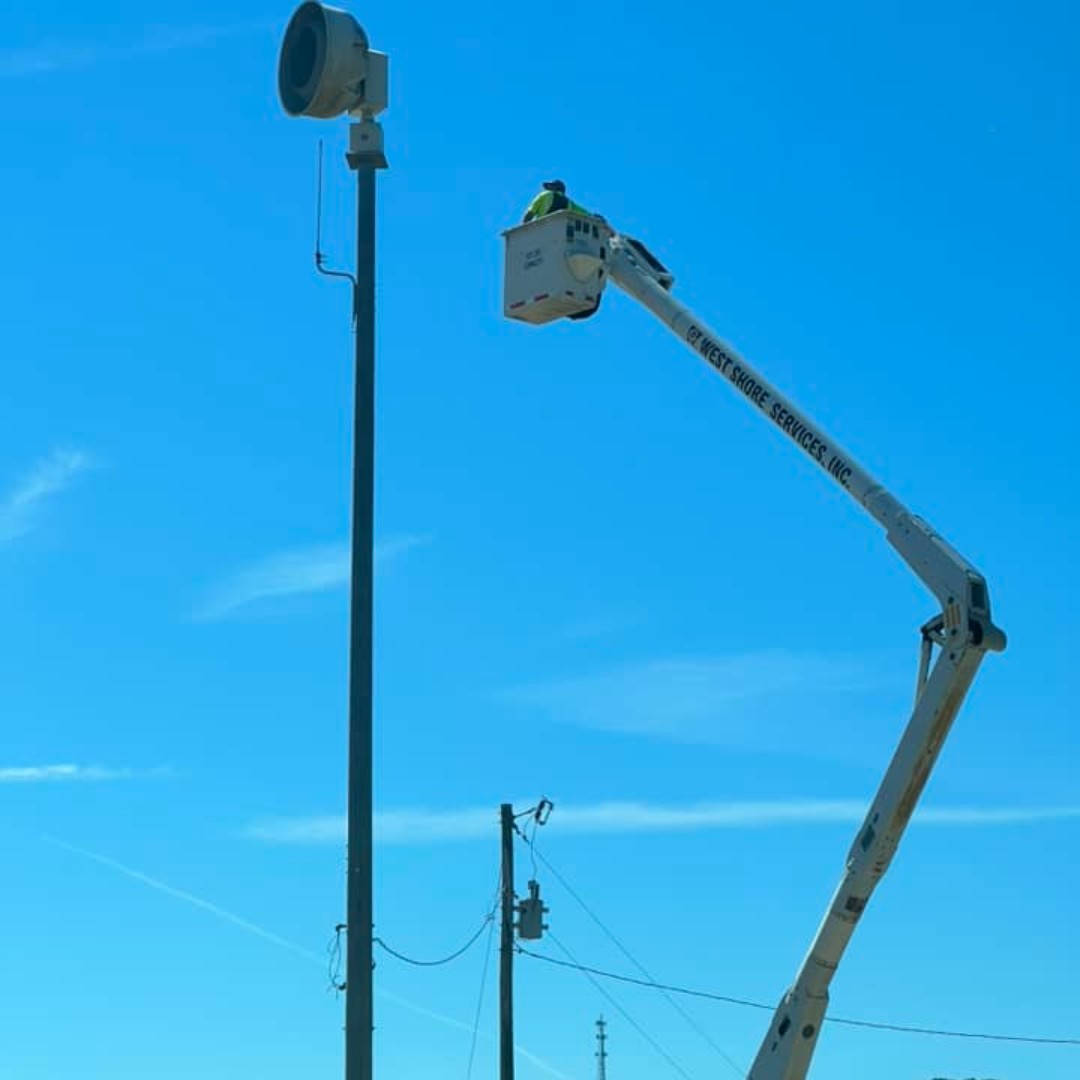 TVAnews's tweet photo. It's time for Sequoyah Nuclear Plant's annual emergency siren fall maintenance. Over the next 3-4 weeks, we will test each siren one at a time, consisting of 5-second growls, 3 minutes apart. Don't be alarmed if you hear the sirens in this pattern - it's only a test. https://t.co/pCfNqEyqLK
