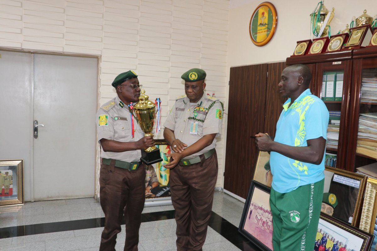 NIGERIAN CORRECTIONAL SERVICE VOLLEYBALL TEAM GAIN PROMOTION TO PREMIER LEAGUE. For more details please click the following link corrections.gov.ng/news/nigerian-…