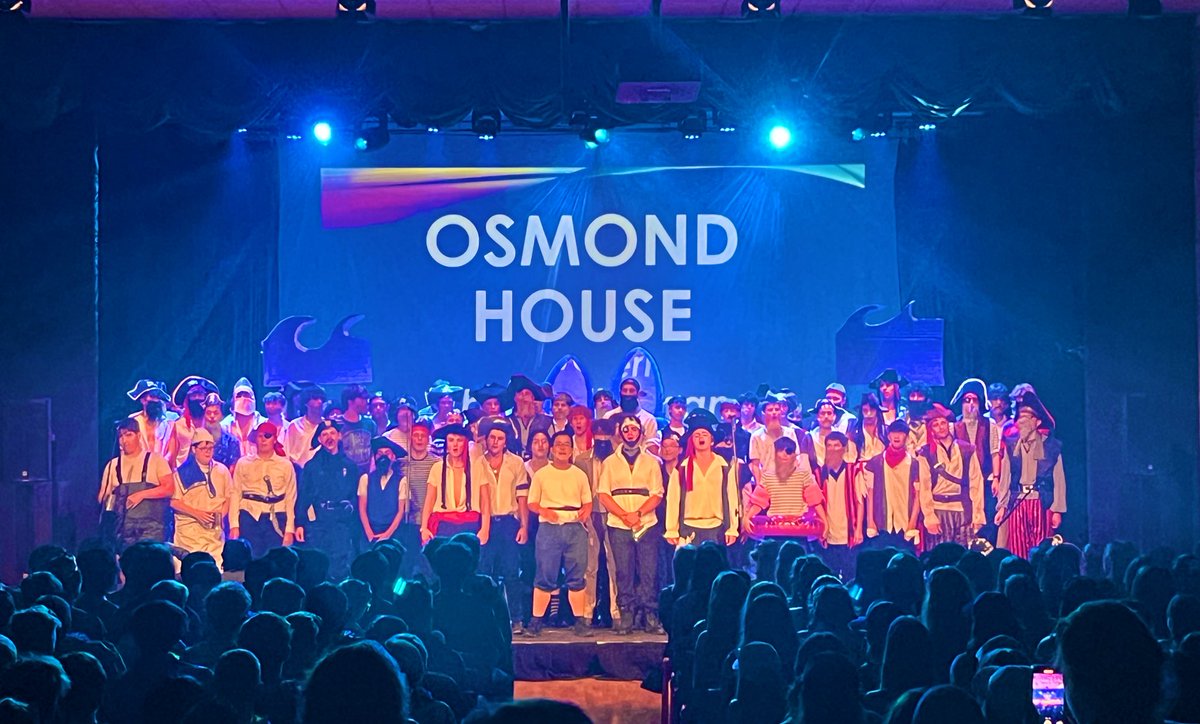 Arrrgh… It be OSMOND! Bringing a glorious sea shanty medley! #kingsely #kingselymusic #housemusiccompetition @Kings_Ely