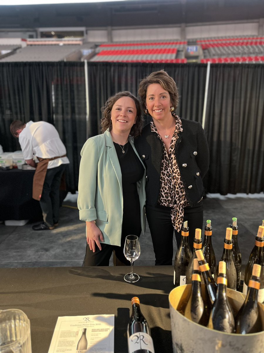 The Wine Syndicate (@winesyndicate) on Twitter photo Congratulations to Wild Blue for taking GOLD at The Great Canadian Kitchen Party last night! The winning dish was paired with <a href="/RocheWines/">Roche Wines</a> Pinot Gris đ€© FĂ©licitations!
#pinotgris #bcwine #rochewines #drinklocal #eatlocal Congratulations to Wild Blue for taking GOLD at The Great Canadian Kitchen Party last night! The winning dish was paired with <a href="/RocheWines/">Roche Wines</a> Pinot Gris đ€© FĂ©licitations!
#pinotgris #bcwine #rochewines #drinklocal #eatlocal