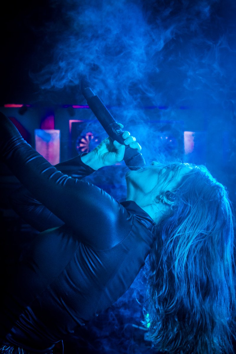 daveshofer's tweet image. Alyssa Lee Lewis: lead singer 
Steal The Sky @ Hard Times Cafe
Fredericksburg, VA 
10/13/2023
David Shofer Photography 

#StealTheSky #singer #leadsinger #singersofinstagram #musician #musicphotography #concertphotography