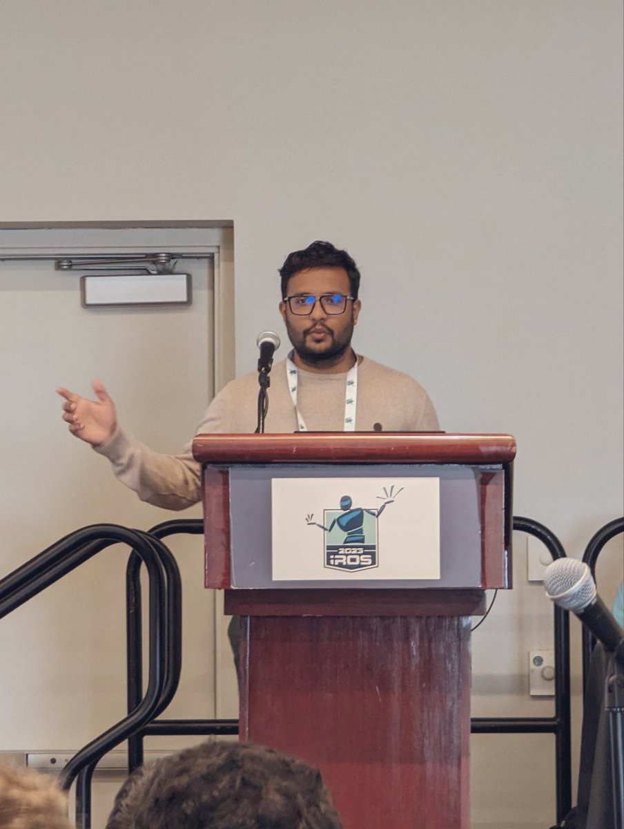 Lots of world events happening around. Just before they started, a couple of weeks ago, I presented our paper on Safe-RL for colonoscopy at IROS2023 in Detroit. Some action snapshots🥴. Find the paper details here: arxiv.org/abs/2303.03207

<a href="/AtlasItn/">ATLAS-ITN</a> <a href="/LabAltair/">ALTAIR Robotics Lab</a>