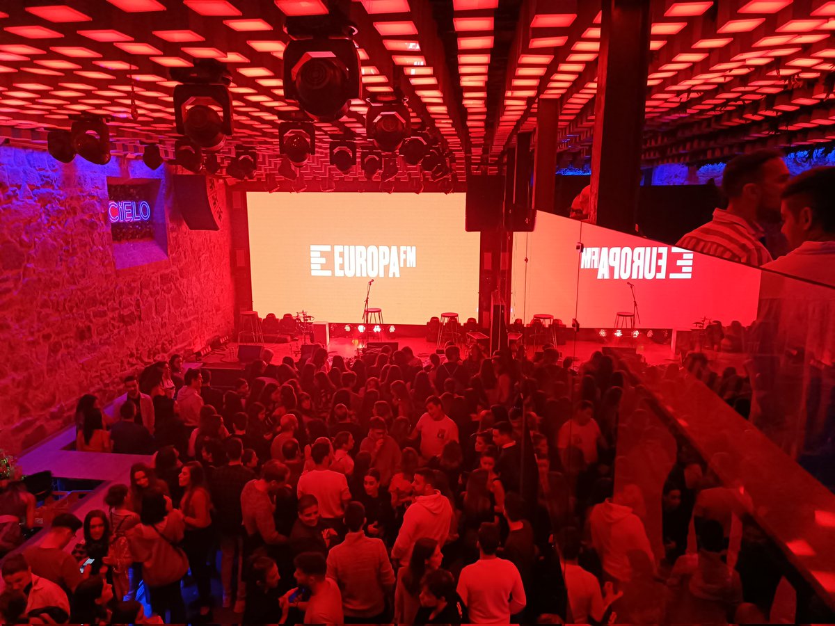 Cuenta atrás...<a href="/camelotsalamanc/">Camelot</a> <a href="/NilMoliner/">Nil Moliner</a> <a href="/europa_fm/">Europa FM</a> Preparada para disfrutar