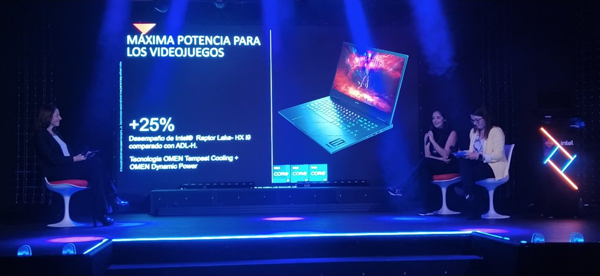 PandaAncha's tweet photo. ¿Listo para llevar el gaming al siguiente nivel? 🤯 La potente OMEN 16 ofrecerá un Procesador Intel Core i9 de 13 Generación con el que pronto conocerás el poder y la libertad que sólo @HPMexico e @intel_la darán a los jugadores apasionados como tú. 🎮 https://t.co/FKPA7Rk4Xx
